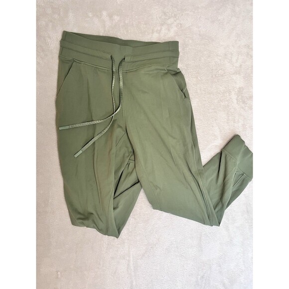 Lululemon Joggers Women's 4 Green Twill Ready To Rulu High-Rise Crop - Picture 1 of 10